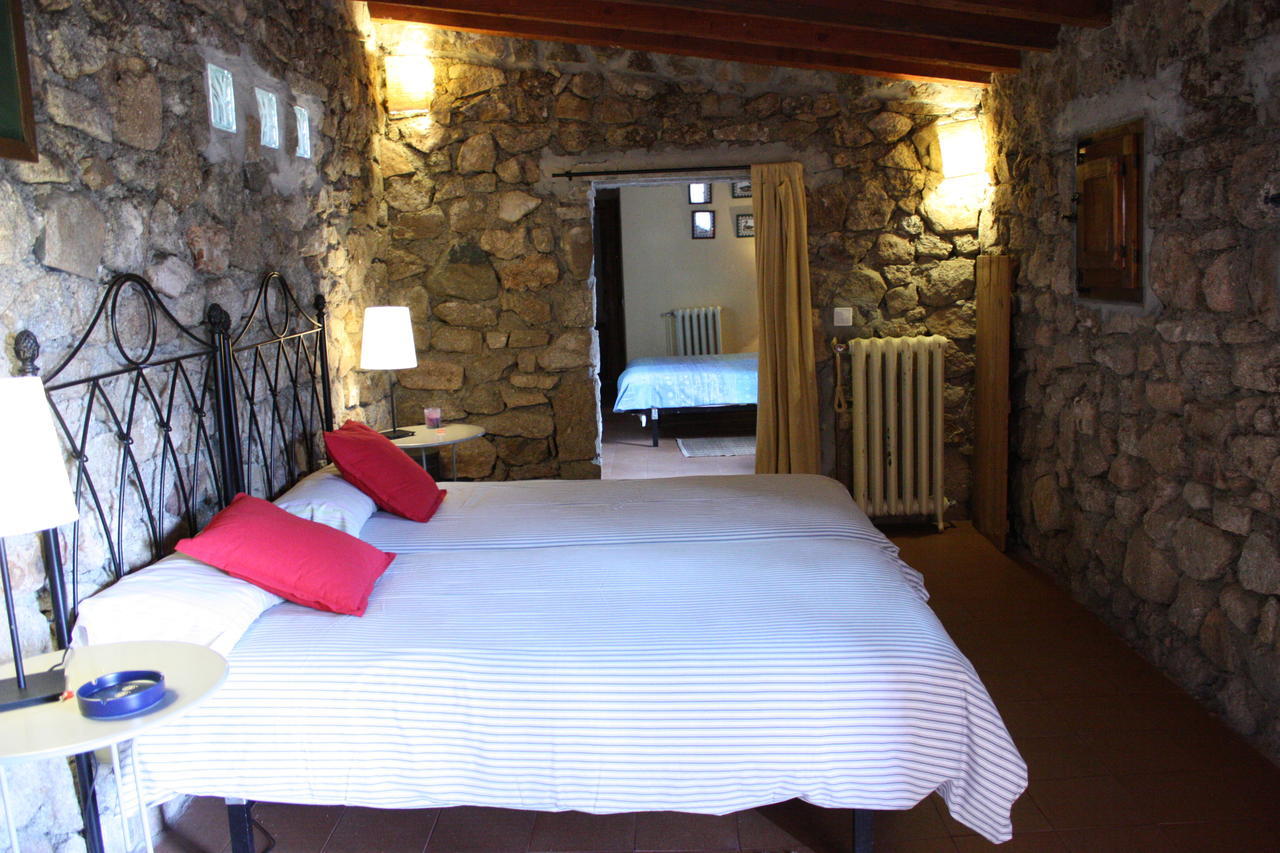 La Quinta De Los Enebrales Hotel El Hoyo de Pinares Room photo